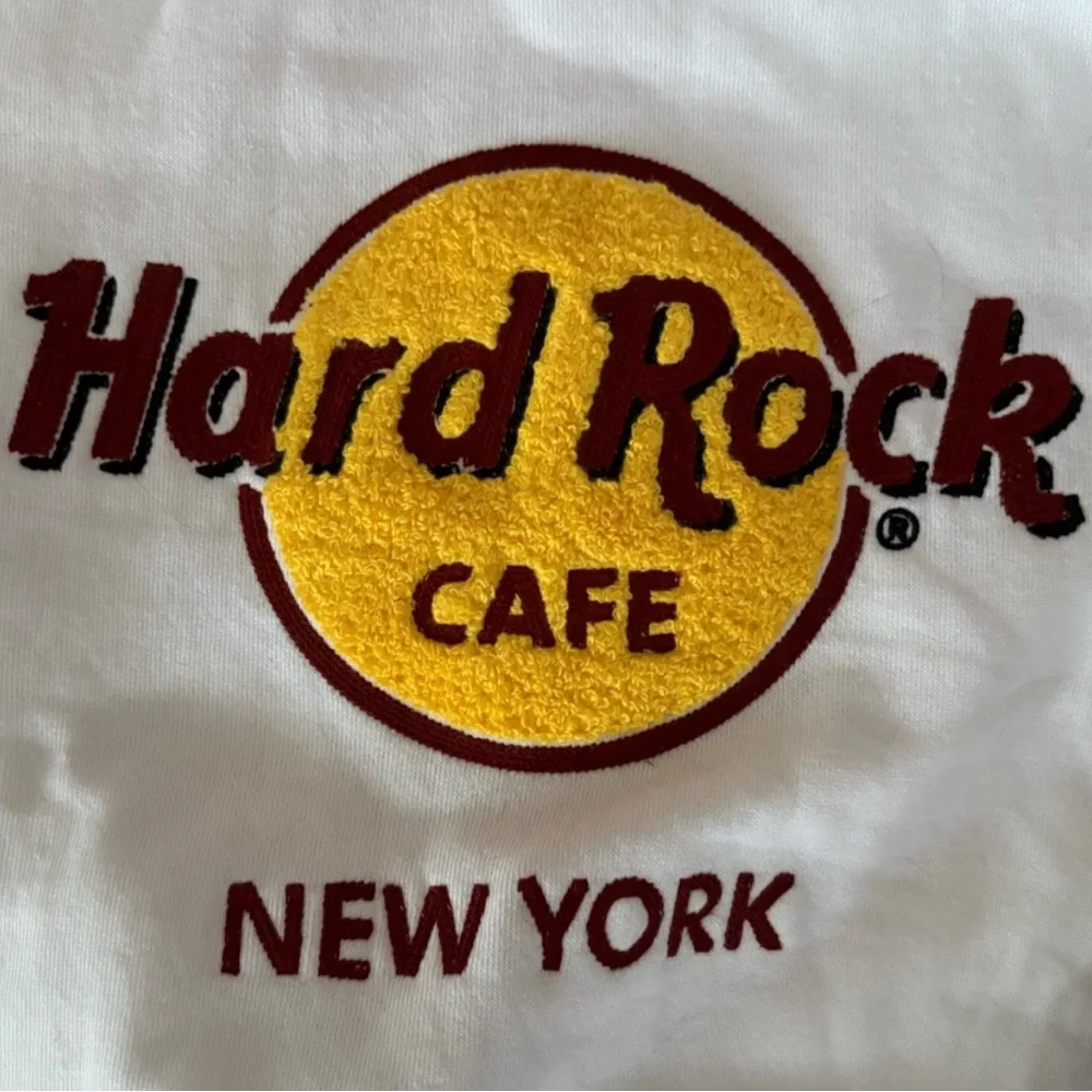 Hard Rock Cafe this listing